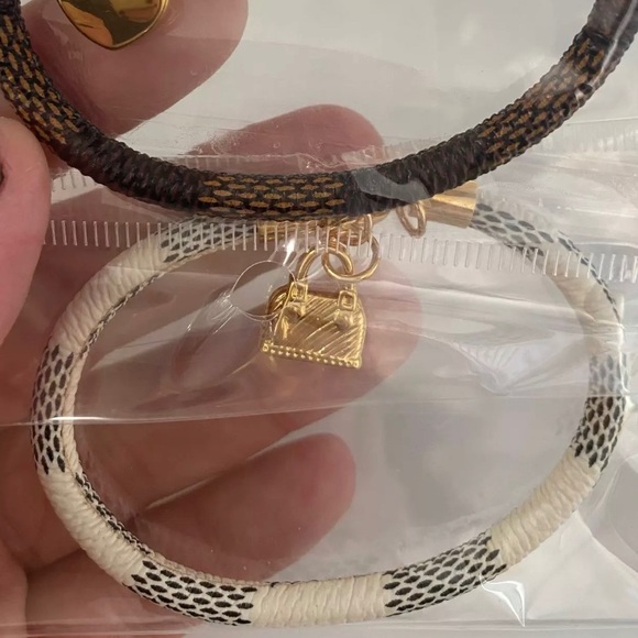 Luxury Inspired Bracelet - Picture 2 of 2